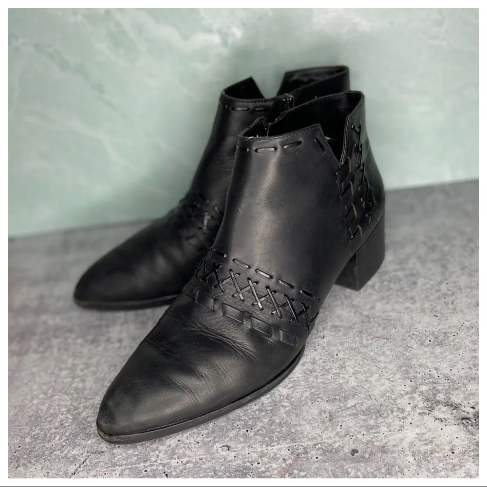 Donald J Pliner Women's Bowery Black Leather Ankle Boot